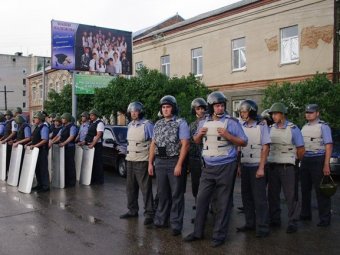 На площади в Пугачеве собирается ОМОН