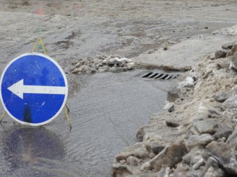«Водоканал» отключил воду в центре Саратова
